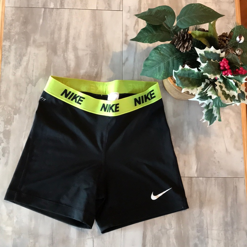 Nike pro spandex pants
